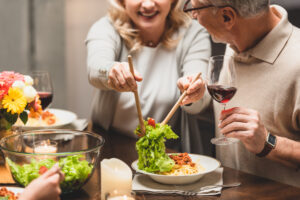 rinforzare-sistema-immunitario-anziani-alimentazione